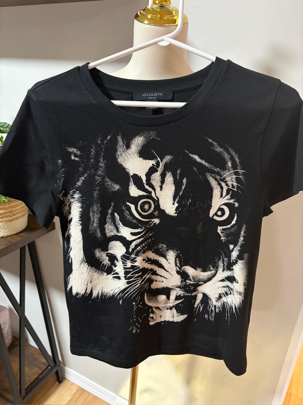AllSaints Tiger Graphic Tee Black Short Sleeve T-Shirt Women's Medium